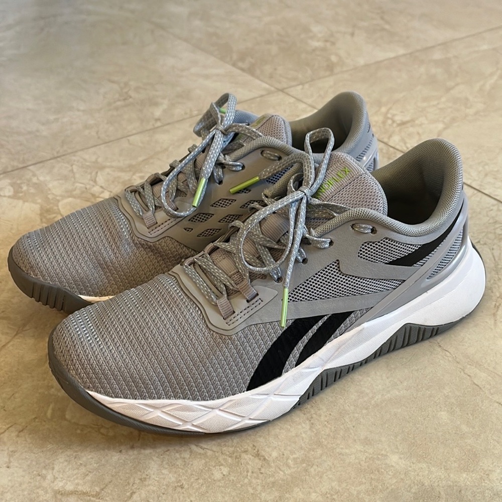 Reebok Nanoflex sneakers